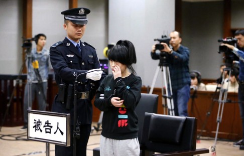 Wan tại phiên tòa ngày 14-10. Ảnh: Qq.com