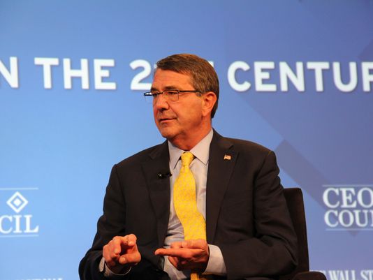 Bộ trưởng Quốc phòng Mỹ Ash Carter. Ảnh: Military Times