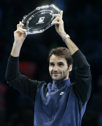 Federer hai năm liền chỉ về nhì sau Djokovic