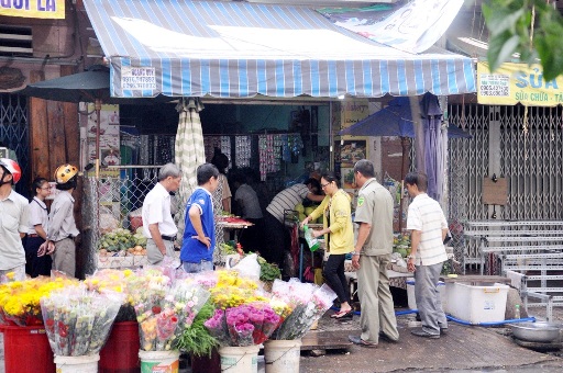 Cửa hàng rau quả, nơi phát hiện thi thể anh Thiện với vết đâm trước ngực