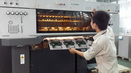 Dây chuyền sản xuất hiện đại sẽ nâng cao năng lực sản xuấtẢnh: Viettel Printing
