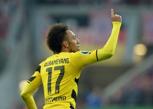 Aubameyang, chân sút xuất sắc của Dortmund, Cầu thủ xuất sắc nhất châu Phi 2015