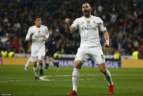 Benzema ghi ba bàn thắng trước Malmo