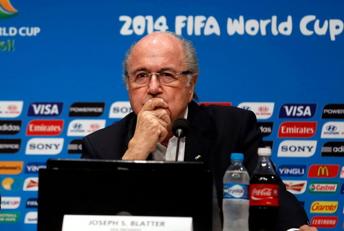 Blatter biến FIFA thành tổ chức tội phạm, theo tố cáo của nhiều quan chức bóng đá