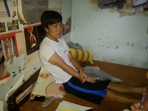 Hơn 1 năm nay, cuộc sống của anh Nguyễn Văn Dương gặp rất nhiều khó khăn