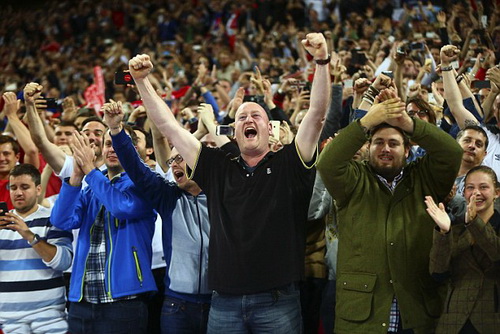 Fan tuyển Anh chờ đợi sự kiện đặc biệt tại sân Wembley