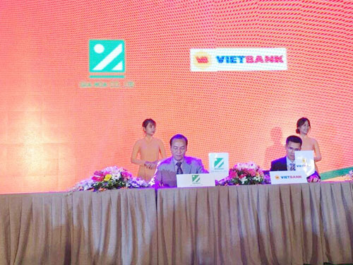 Đại diện Vietbank và Công ty Gia Hòa ký kết hợp tác toàn diện