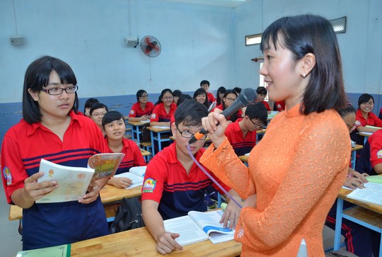 Học sinh Trường THPT Bùi Thị Xuân (TP HCM) trong giờ học lịch sử - Ảnh: TẤN THẠNH