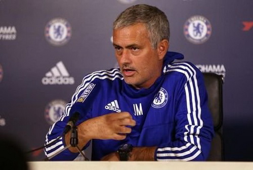Mourinho ở buổi họp báo hôm 3-10