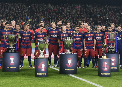 Barcelona trình diện 5 chiếc cúp danh giá trong năm 2015