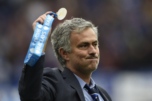 Thành tích ở Chelsea chỉ còn là quá khứ với Mourinho