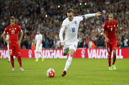 Rooney ghi bàn từ chấm phạt đền trận gặp Thụy Sĩ tháng 9-2015
