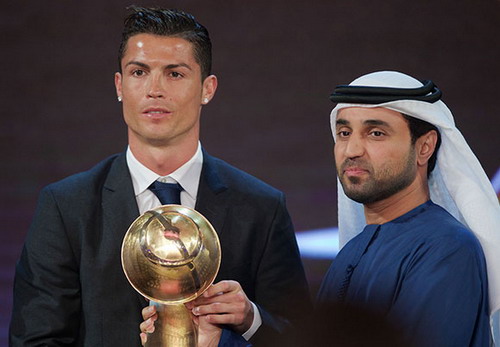 Ronaldo đã hai lần giành giải thưởng Globe Soccer