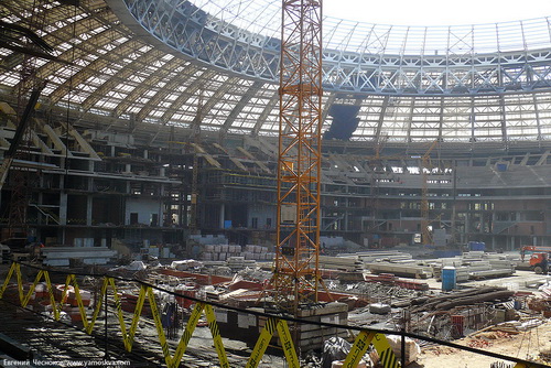 Sân Luzhniki đang được sửa chữa lớn, chuẩn bị cho việc đăng cai World Cup 2018