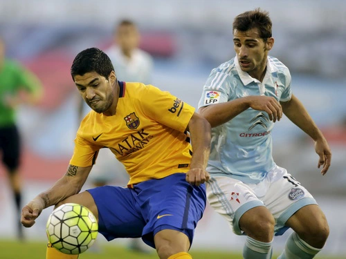 Luis Suarez và đồng đội gặp khó trước Celta Vigo