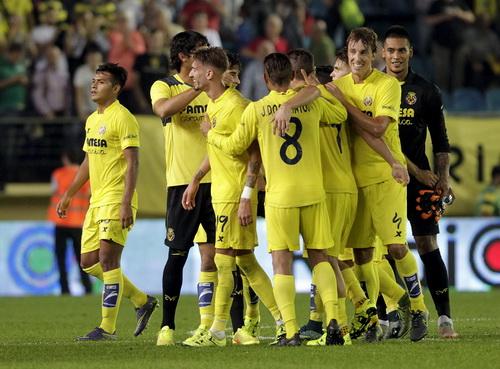 Villarreal đánh bại Atletico, giành ngôi đầu La Liga