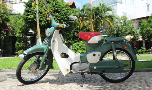 The Honda Super Cub Is Updated For 2018 And Cuter Than Ever  Cycle World