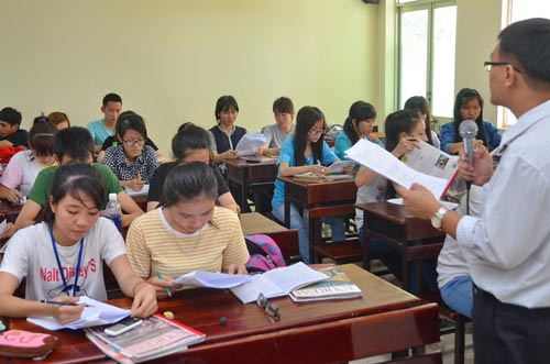 Sinh viên Trường ĐH Sư phạm TP HCM trong giờ học Ảnh: TẤN THẠNH