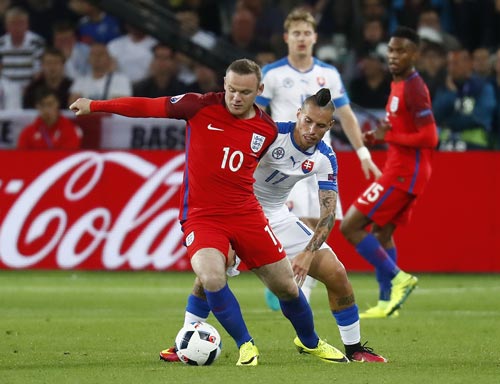 Rooney cho rằng chỉ cần sớm ghi bàn, đội Anh sẽ không khó đánh bại Iceland Ảnh: REUTERS
