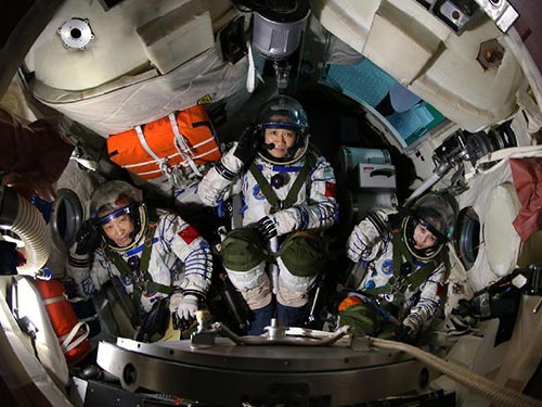 Tàu Thần Châu 10 (Shenzhou 10) đưa 3 phi hành gia Trung Quốc vào vũ trụ năm 2013. Ảnh: TÂN HOA XÃ