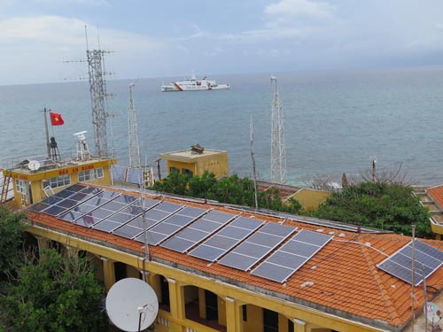 Pin năng lượng mặt trời đã có mặt ở 33 điểm đảo trên quần đảo Trường Sa