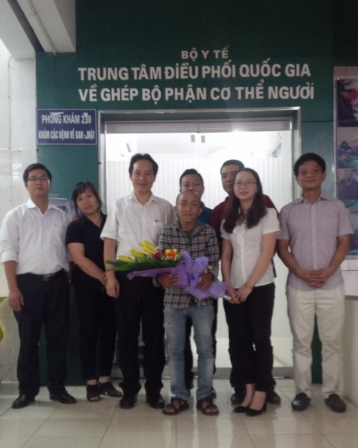 Trần Nguyễn An Khương và các bác sĩ tại Trung tâm Điều phối hiến ghép tạng quốc gia