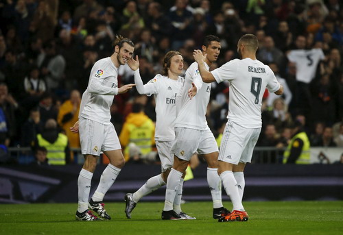 Bale lập hat-trick trong trận đấu ra mắt của thầy mới
