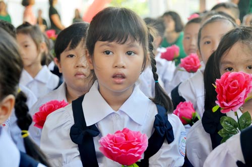 Trường Tiểu học Lê Đình Chinh (quận Bình Thạnh, TP HCM) đã tổ chức khánh thành và khai giảng năm học mới sáng 1-9 Ảnh: Tấn Thạnh