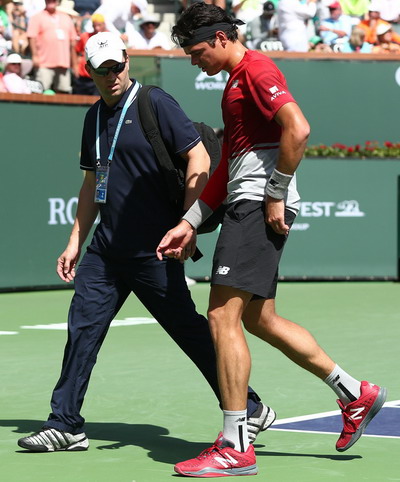 Raonic chấn thương ở ván hai