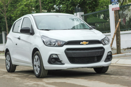 Xe Van - xu hướng mua xe mới ở Việt Nam