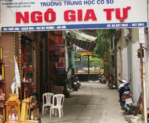 
Trường THCS Ngô Gia Tự, nơi có phụ huynh phản ánh về tình trạng thu những khoản thiếu hợp lý
