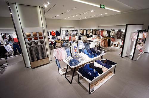 Zara khai trương cửa hàng đầu tiên tại Việt Nam