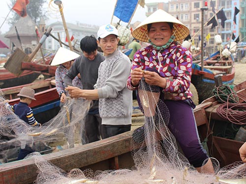 
Từ nay ngư dân Sầm Sơn đã yên tâm bám biển
