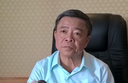 
Ông Võ Kim Cự, nguyên Bí thư Tỉnh ủy, Chủ tịch UBND tỉnh Hà Tĩnh, trao đổi với báo chí về vấn đề cấp phép đầu tư cho Formosa

