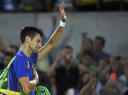 Djokovic rơi nước mắt, chia tay Rio