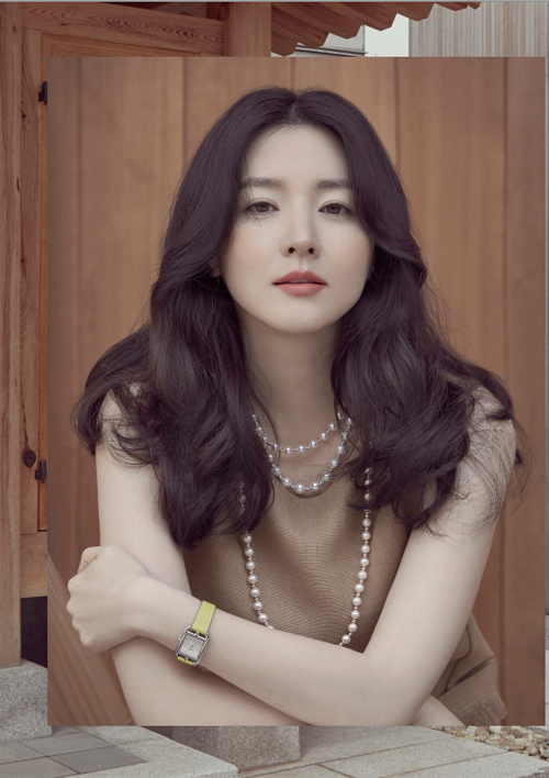 Nhan sắc Lee Young Ae