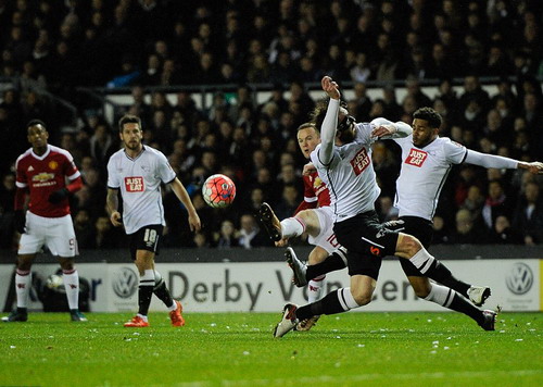 Man United áp đảo Derby từ đầu đến cuối trận