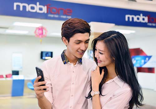 
Học sinh - sinh viên nhận nhiều khuyến mãi từ MobiFone
