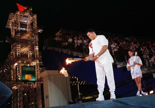 Muhammad Ali châm đuốc Thế vận hội 1996