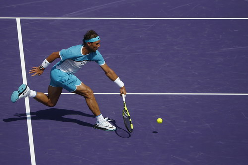 Rafa Nadal chia tay sớm với giải