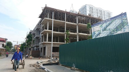 Dự án NOXH Minh Khai (Hai Bà Trưng, Hà Nội) chuẩn bị bốc thăm 69 căn nhưng số lượng hồ sơ lên đến hàng trăm bộ. Ảnh: Như Ý