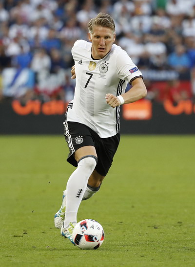 
Schweinsteiger bị từ chối một bàn thắng

 
