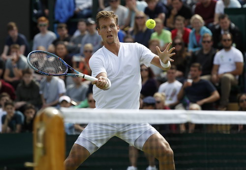 
Tomas Berdych giành quyền đi tiếp
