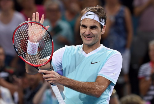Federer vượt qua Dinitrov, chờ đối đầu tiểu tướng Dominic Thiem