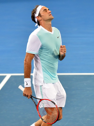 
Federer mất hai break quan trọng, đánh đổi cả ngôi vô địch
