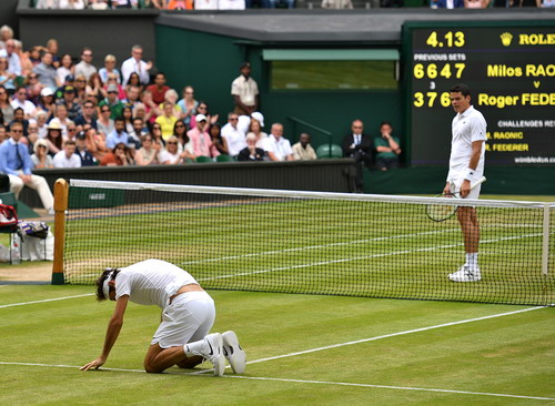 Tuổi tác và chấn thương đã ngăn Federer chạm tay vào kỳ tích tại Wimbledon