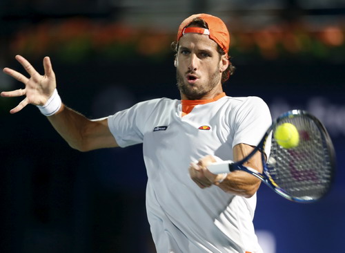 Feliciano Lopez ung dung vào bán kết ATP Dubai