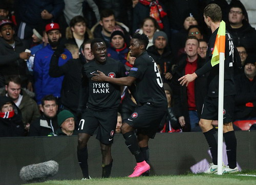 Pione Sisto lại đưa Midtiylland vượt lên trước ở Old Trafford