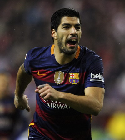 Luis Suarez ghi bàn thắng thứ 40 từ đầu mùa