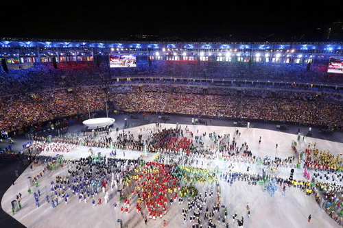 Rợp sắc xanh ở lễ khai mạc Olympic Rio
